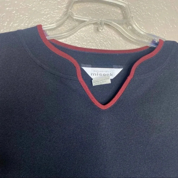 Exclusively Misook Womens Black Top Size Medium- FINAL - Picture 4 of 4